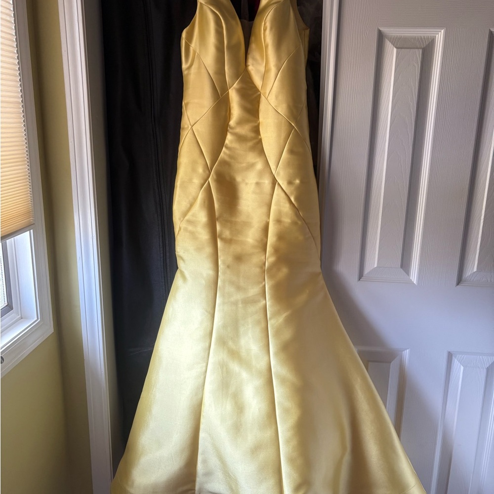 La Femme Radiant Yellow Prom Dress